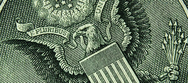 El dólar SPOT se estabiliza: leve baja a $3,876.79 tras jornada de alta volatilidad